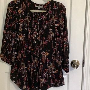 🦋Daniel rainn black floral top, medium